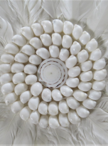 White Feather Round Wall Hanging with shell – Small_2