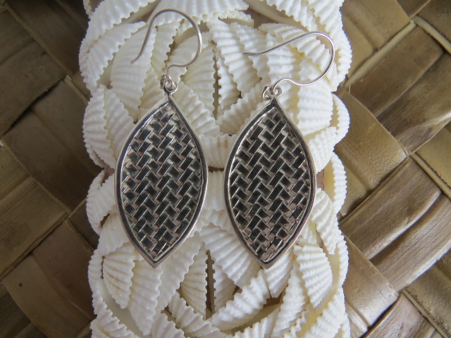 Oval Leaf Design Sterling Silver Earrings